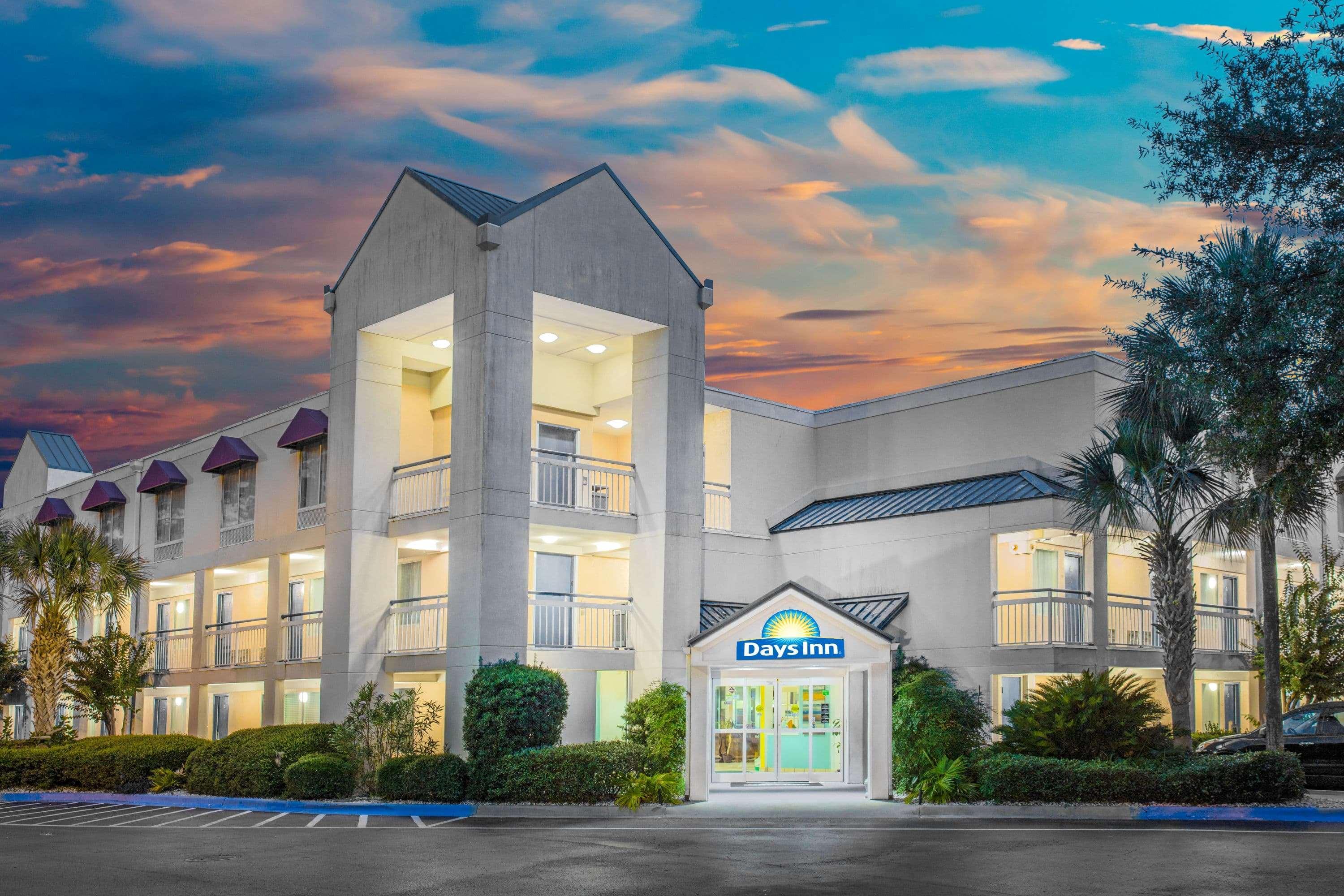 Hotel Carolina A Days Inn By Wyndham Hilton Head Island Zewnętrze zdjęcie