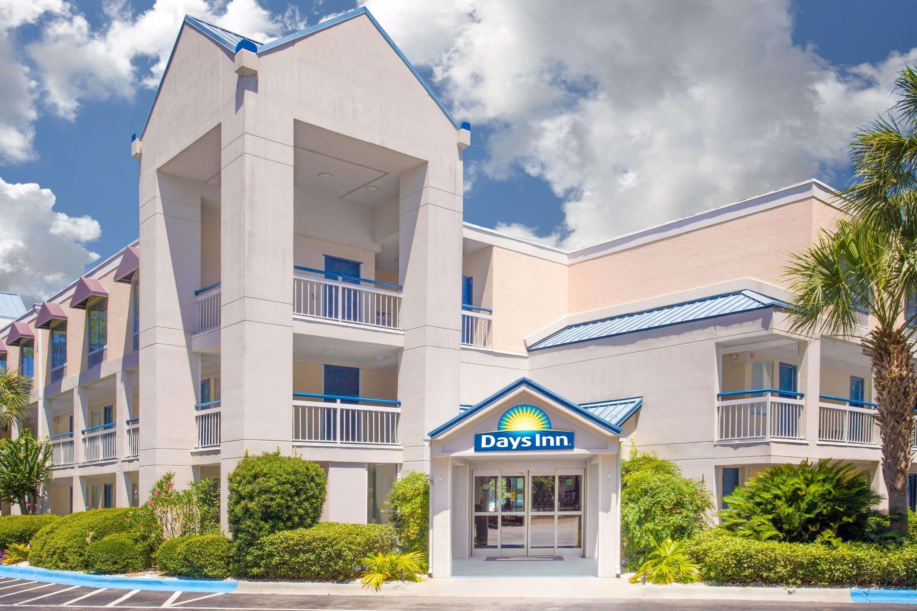 Hotel Carolina A Days Inn By Wyndham Hilton Head Island Zewnętrze zdjęcie