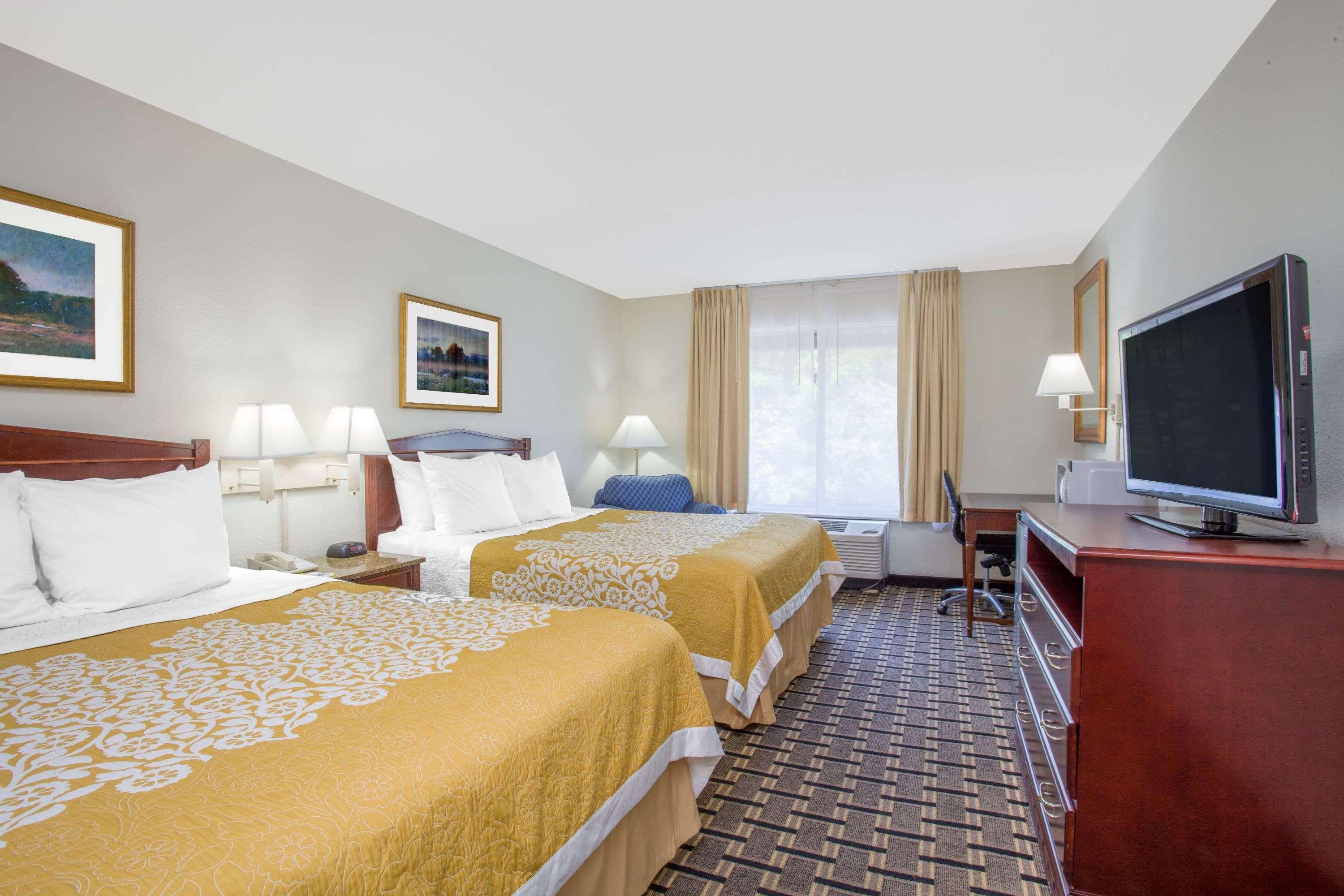 Hotel Carolina A Days Inn By Wyndham Hilton Head Island Zewnętrze zdjęcie